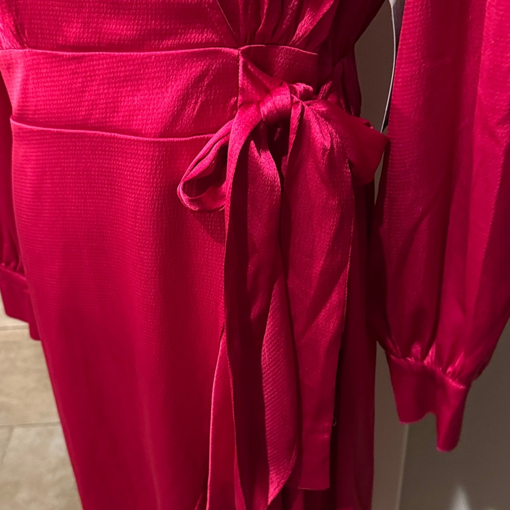 Chic Long‎ Sleeve Hot Pink Wrap Dress - Picture 6 of 7